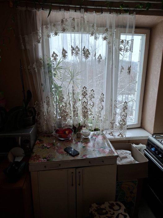 • Продаж 1 кімнатної малосімейки