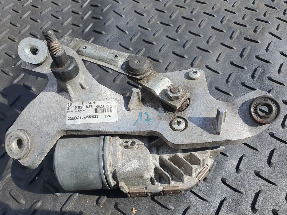 AUDI R8 SILNICZEK MECHANIZM WYCIERACZEK 423955023 3397020827 BOSCH ORYGINAŁ