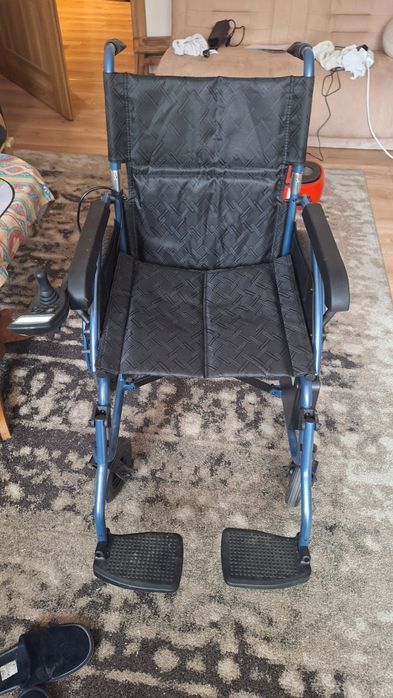 Wozek inwalidzki, elektryczny