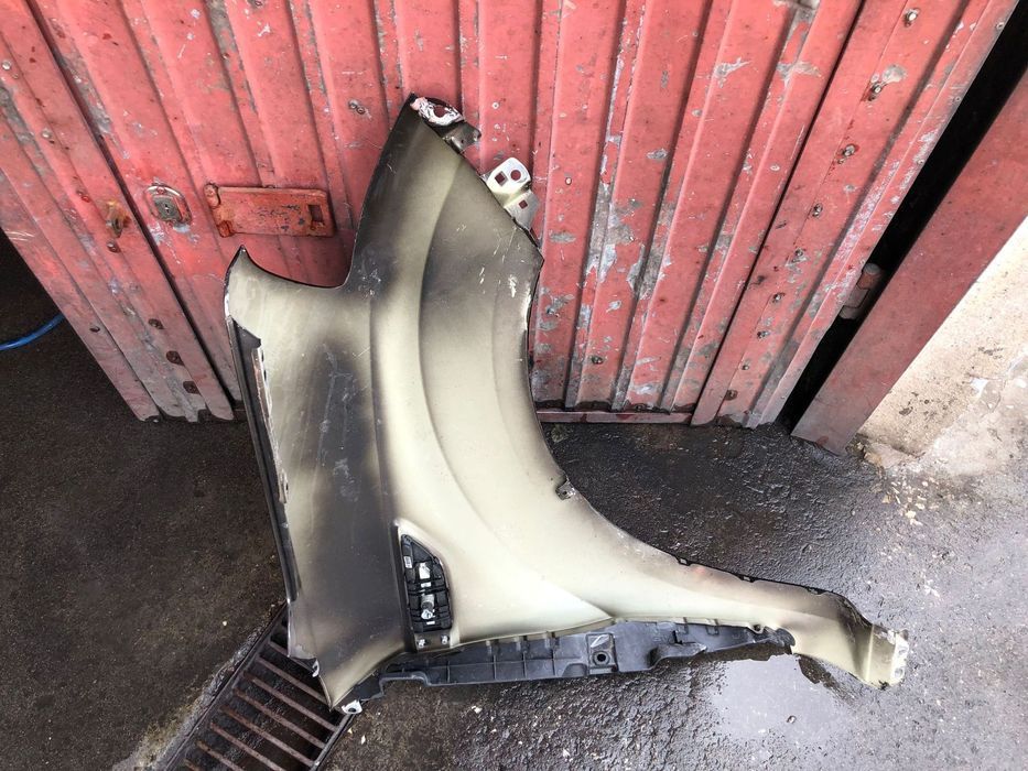 KIA SOUL GUARDA LAMAS ESQUERDO - GL064