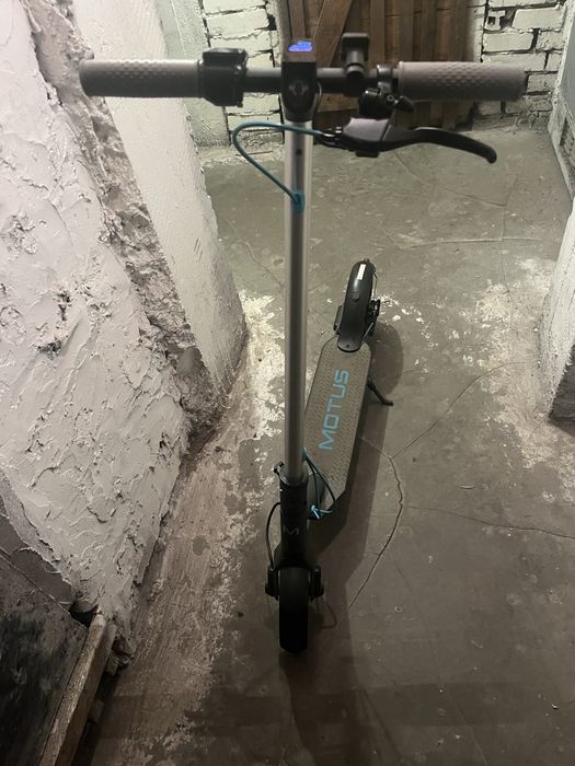 Hulajnoga Elektryczna Motus