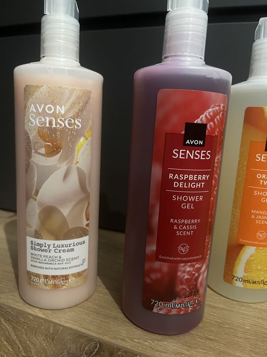 Avon Zel pod prysznic 720 ml senses