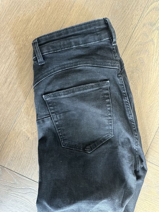 Spodnie rurki pull&bear dziury skinny slim