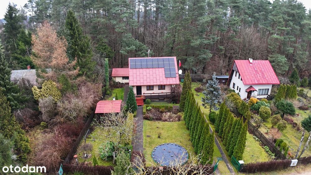 Sielski dom z altanką na Kaszubach |panele fotowoltaiczne jezioro las