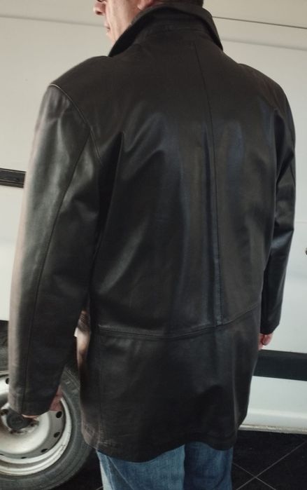 Casaco de pele preto