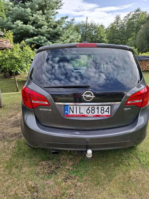 Opel Meriva B 2011r