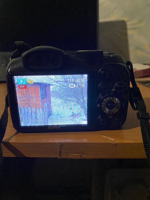 Фотоаппарат Fujifilm FinePix S1600 есть нюанс
