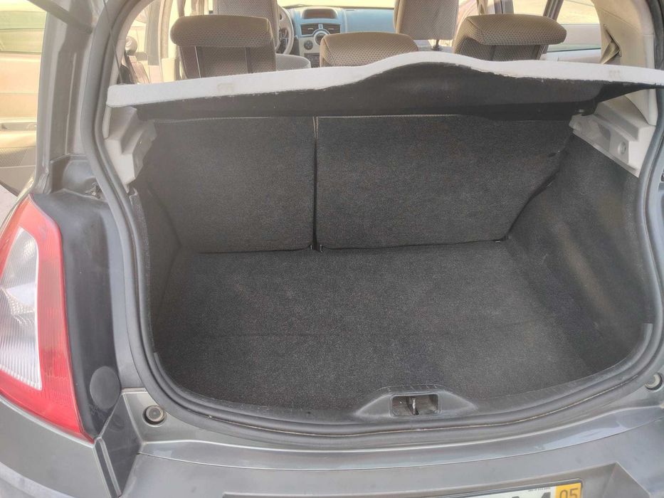 Renault Mégane — fotografia 8
