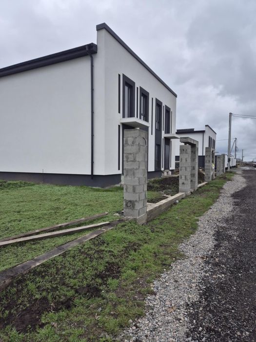 Продам дуплекс на Царському селі