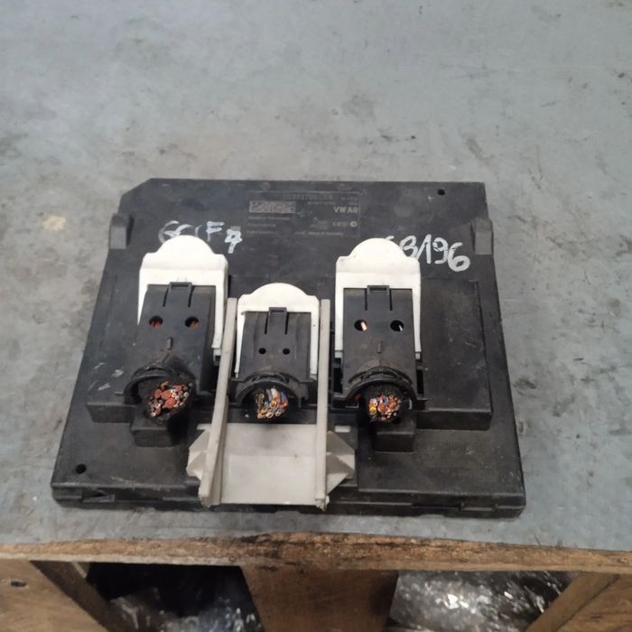 Moduł BCM 5Q0937084AA