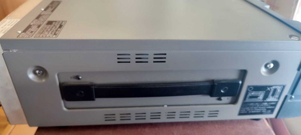 Panasonic AJ-SD93E професійний відеомагнітофон