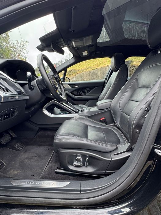 Jaguar Ipace EV320 SE AWD black edition( 3 fase )SoH89%