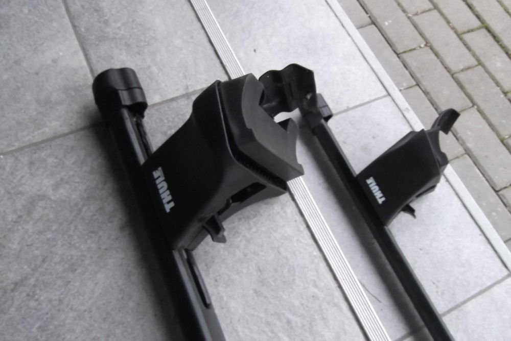 Bagażnik dachowy bazowy VW Golf 4 , 5 , 6 , THULE