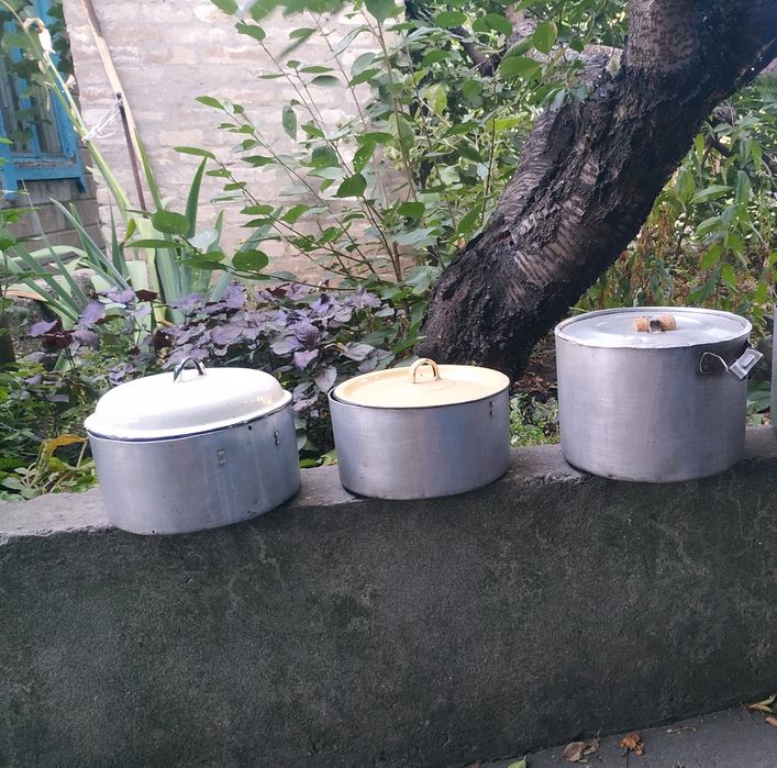 Кастрюли б/у алюминиевые