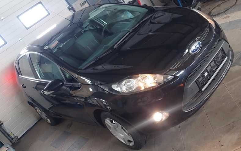 Bardzo ładna Fiesta KLIMA !