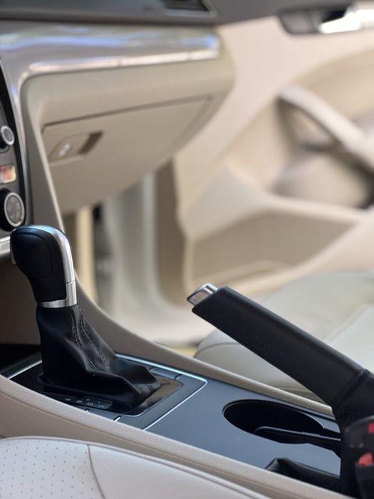 Продам Volkswagen Passat 2014