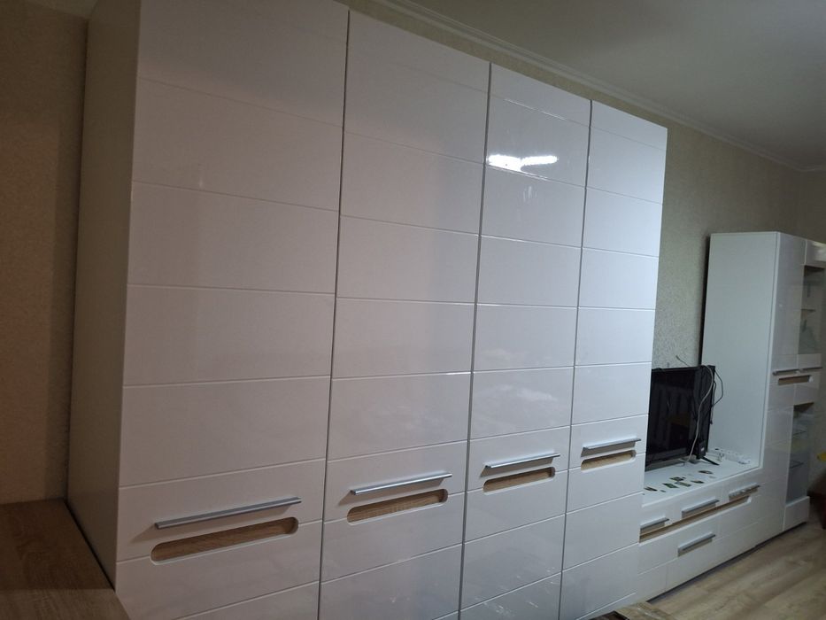 Сдаётся 2х ком-я квартира на ул. Небесной сотни 43