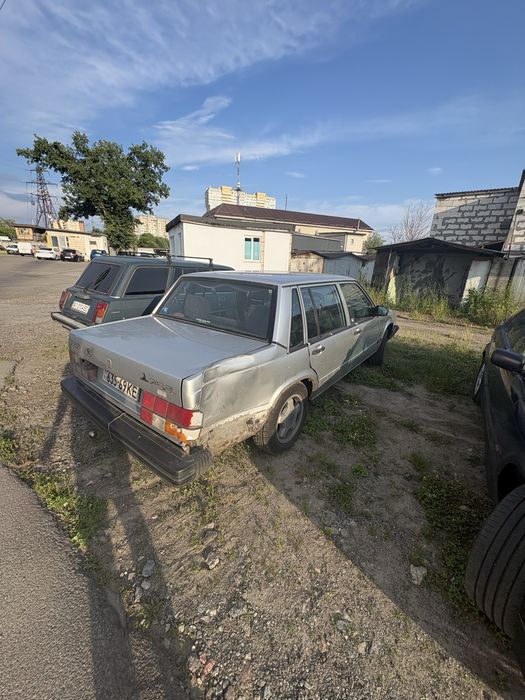 Volvo 740 GL 2.3