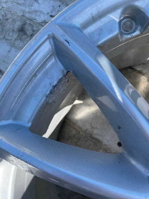 Felgi aluminiowe BMW 1 Oryginalne 16 5x112