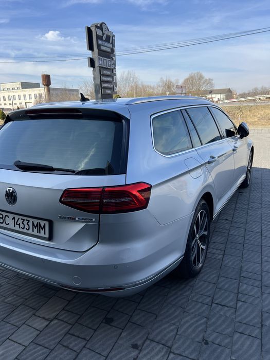 Volkswagen Passat B8 Highline 140kW DSG LED