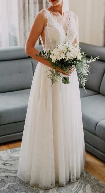 Suknia ślubna dekolt V, spódnica A, Gdańsk