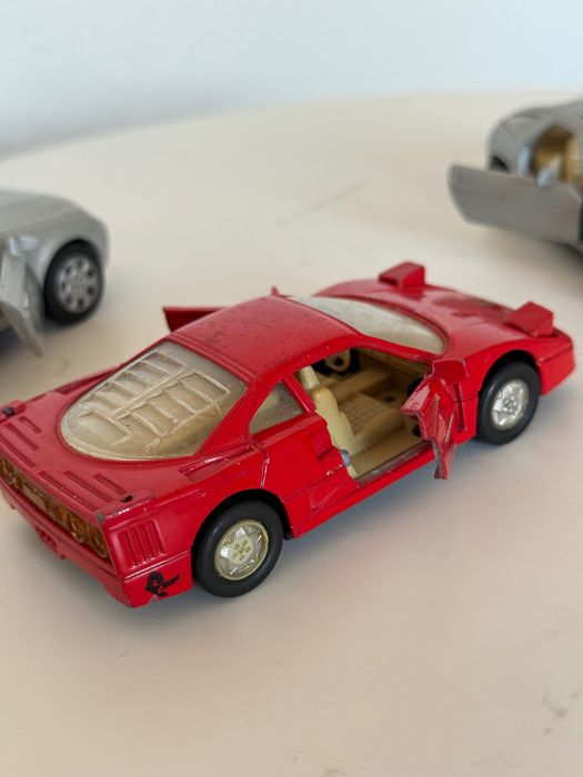 Металеві машинки Mercedes, Ferrari, Porsche