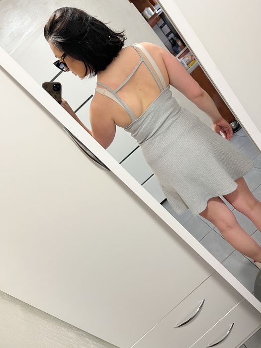 Sukienka melanżowa dzianina prążkowana ramiączka prążek rozkloszowana