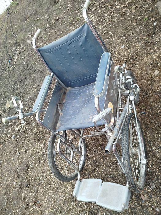 Продам інвалідну коляску