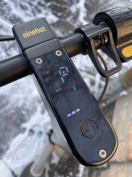 Електросамокат Ninebot KickScooter MAX G30 (не пересылаю, торг)