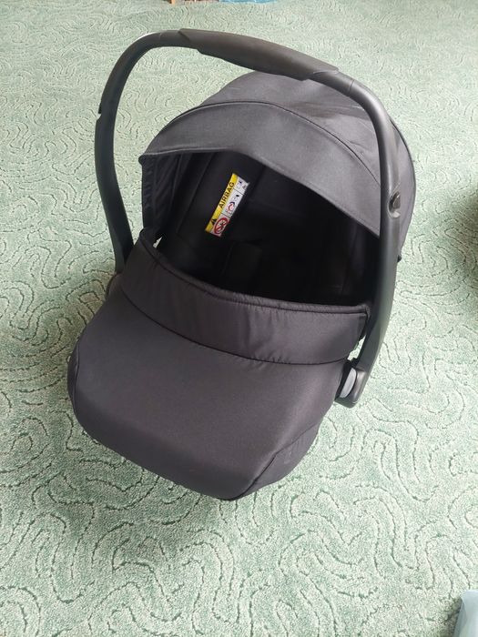 Fotelik nosidełko Bobostello Mars plus adaptery