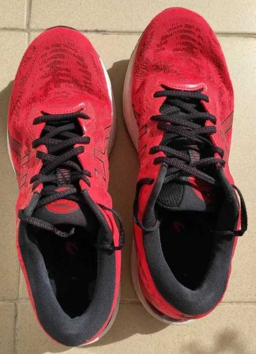 Ténis de corrida Asics Gel Cumulus 23 nº 44.5, usados, bom estado