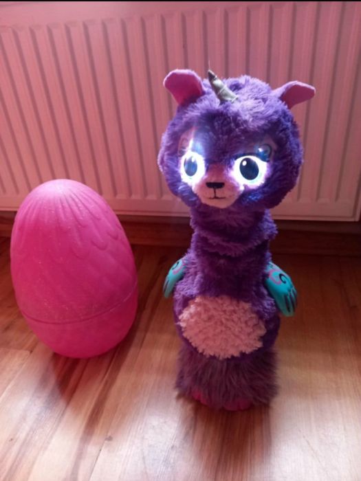 Hatchimals interaktywny pluszak