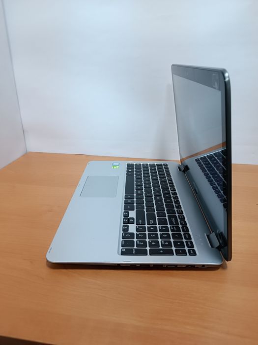 Ноутбук 15.6" ASUS i7 8GB D4 SSD 128Gb +  750GB Nvidia 940MX FHD SenS