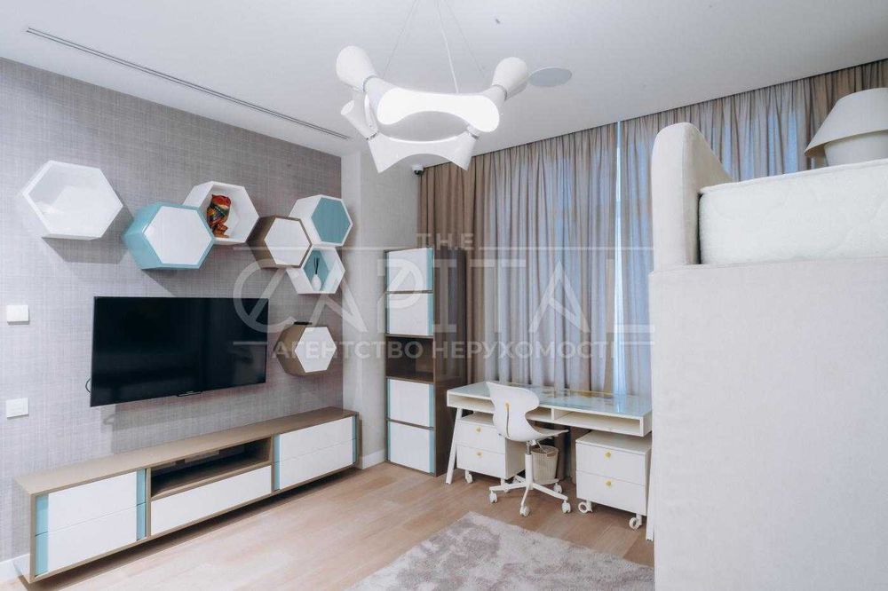 Продаж квартири, ЖК Новопечерські Липки, Драгомирова, Верхогляда