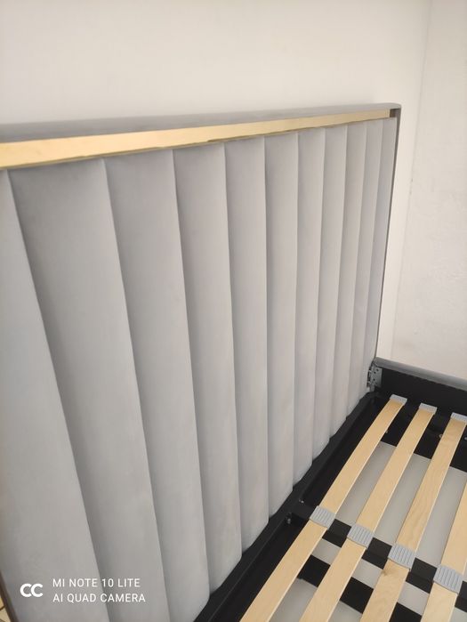 Nowe łóżko tapicerowane 140x200