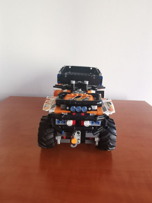 Lego 42139 Technic All-Terrain Vehicle