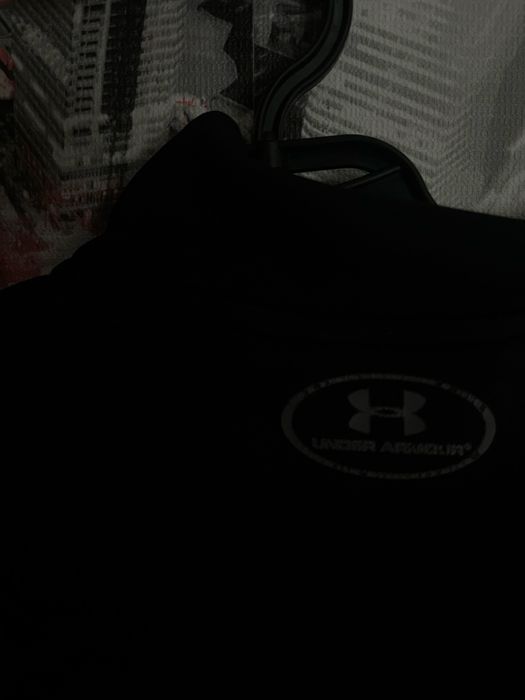 Under armour спортивна кофта