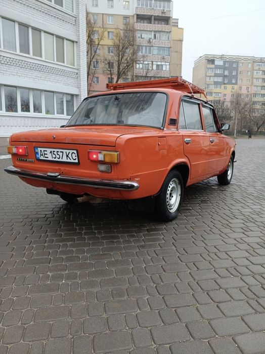 ВАЗ / Lada 2101 1983 VIN XTA210130D4275519 фото оголошення 2 з 8