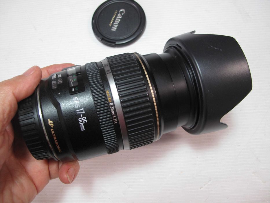 Canon 17-85 IS em excelente estado pouco uso-Ver descrição