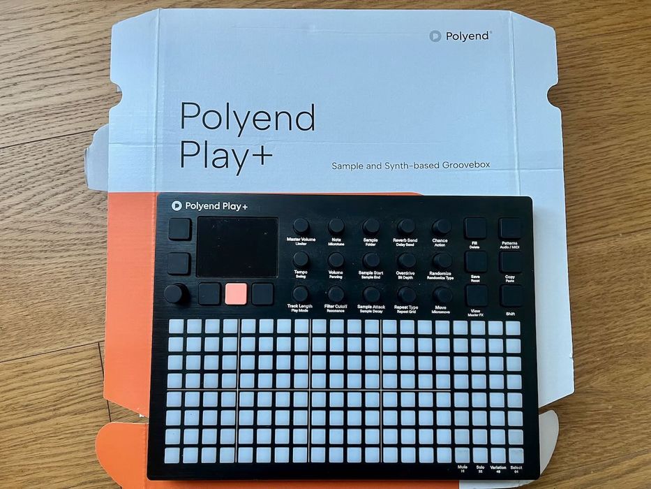 Polyend Play Plus, sintetizador e caixa de ritmos
