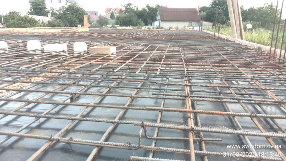 Заливка армированных железобетонных перекрытий и каркасных зданий