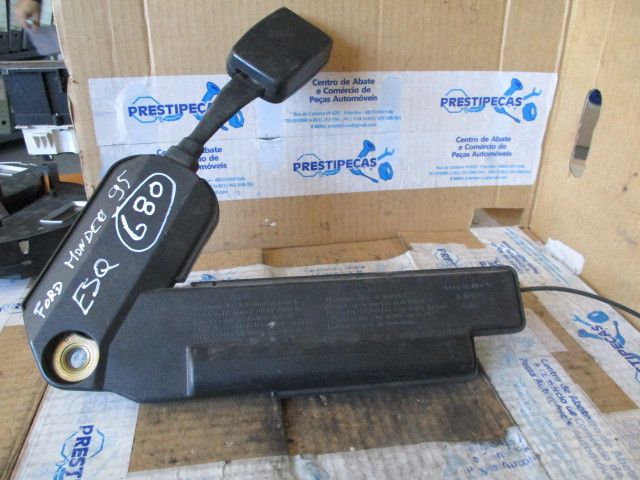 Pré-tensor cinto frente esquerdo FORD Mondeo I (GBP)