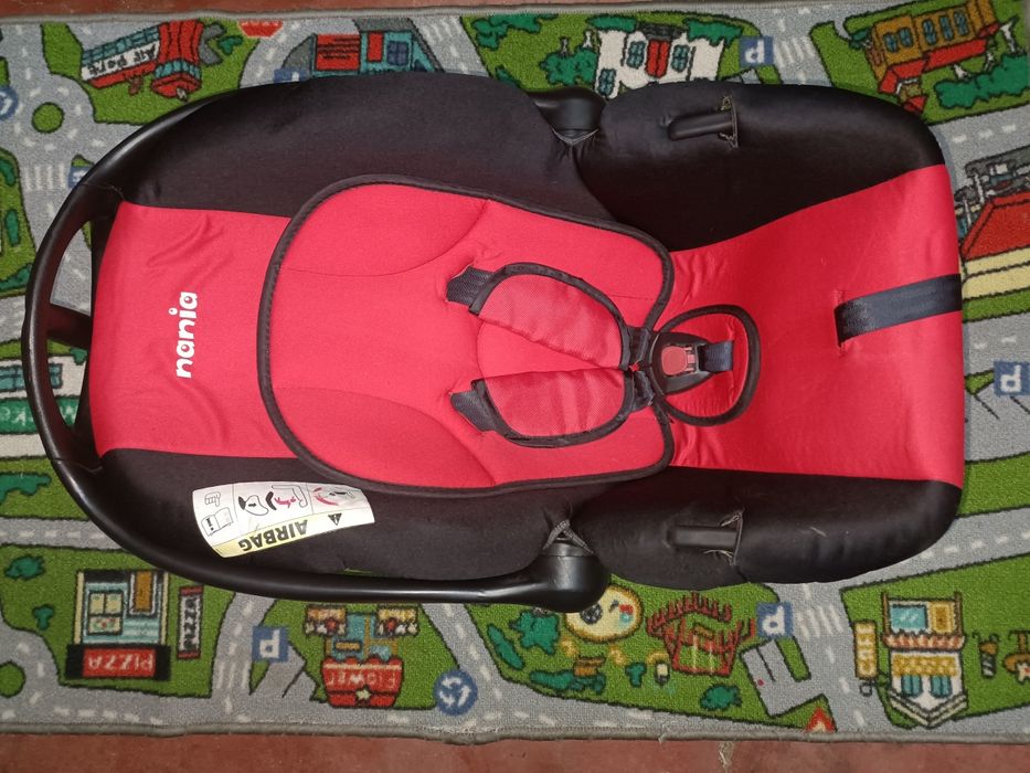 Ovo e cadeirinha Nania