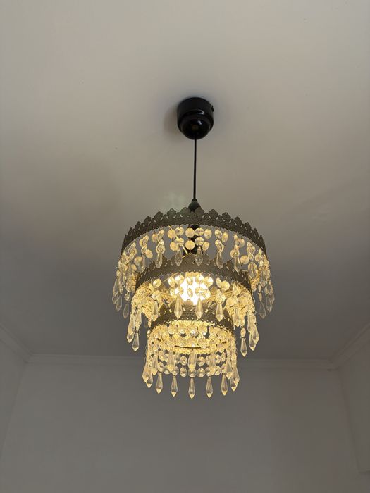 Candeeiro de teto de cristal