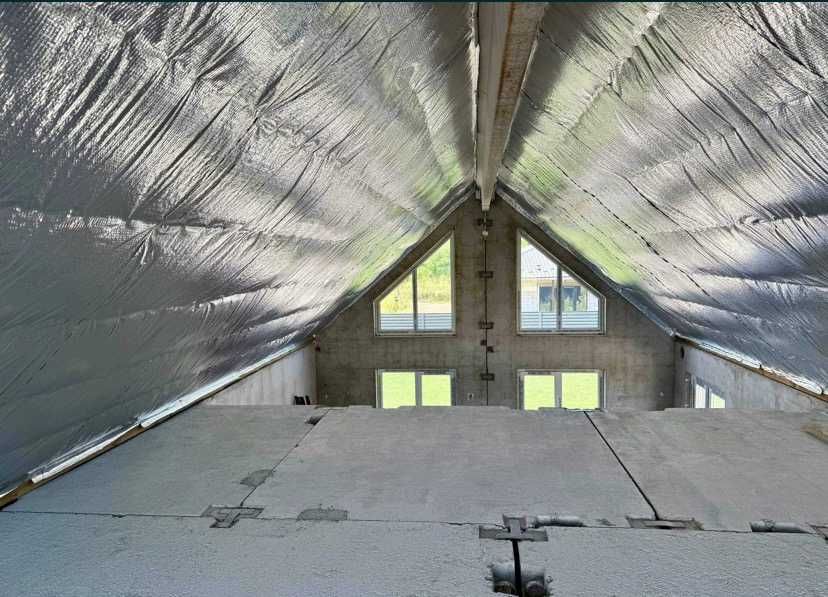 Будинок в Зарічанах без внутрішніх робіт