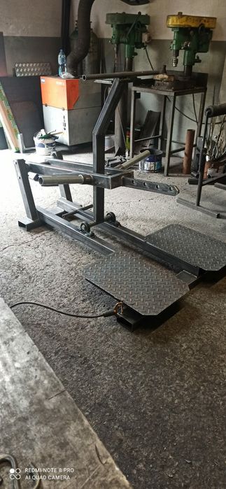 Hammer do przysiadu Haryzma BELT SQUAT produkt POLSKI