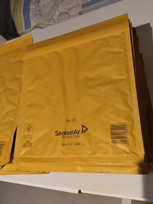 Envelopes almofadados