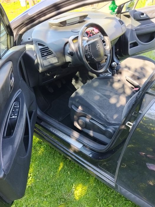 Sprzedam Citroen C4 exlusiwe