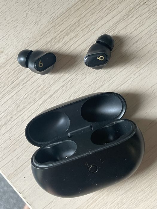 Sluchawki Beats Stduio Buds Black/Gold