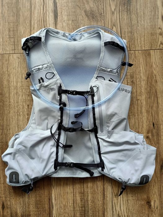 Kamizelka plecak do biegania KIPRUN 900 10l